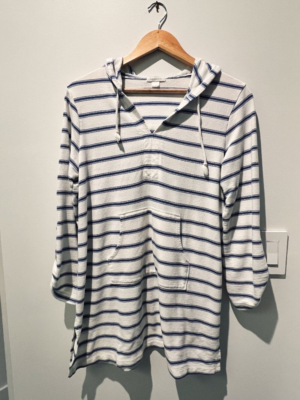 Garnet Hill Striped Hooded Beach Pullover - White/Blue - Sz S
